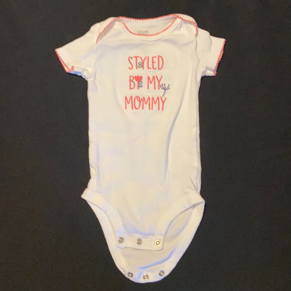 Girls onesie - “styled by my mommy” pink on white